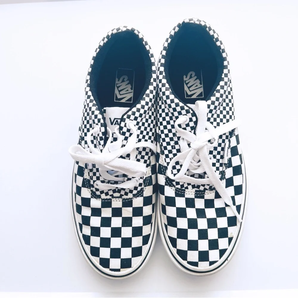 🤍 - Picture 2 of 8